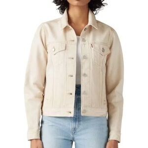 Levi’s off white Denim jacket NWOT